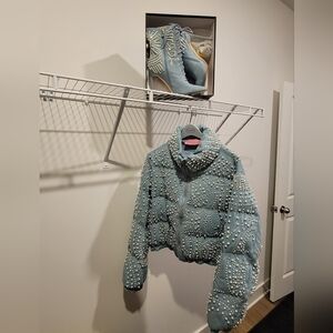 Women's Blue Pearl-Embellished Puffer Jacket